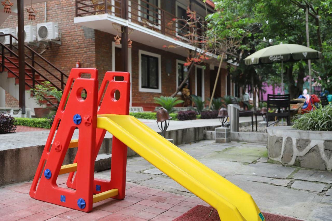 Nepal Cottage Resort Катманду Екстериор снимка