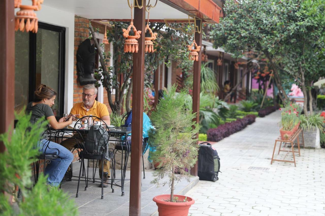 Nepal Cottage Resort Катманду Екстериор снимка