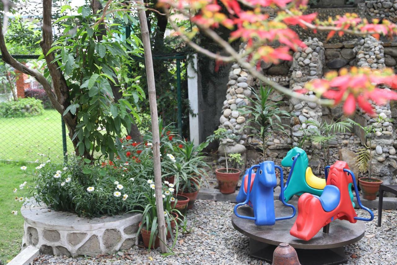Nepal Cottage Resort Катманду Екстериор снимка