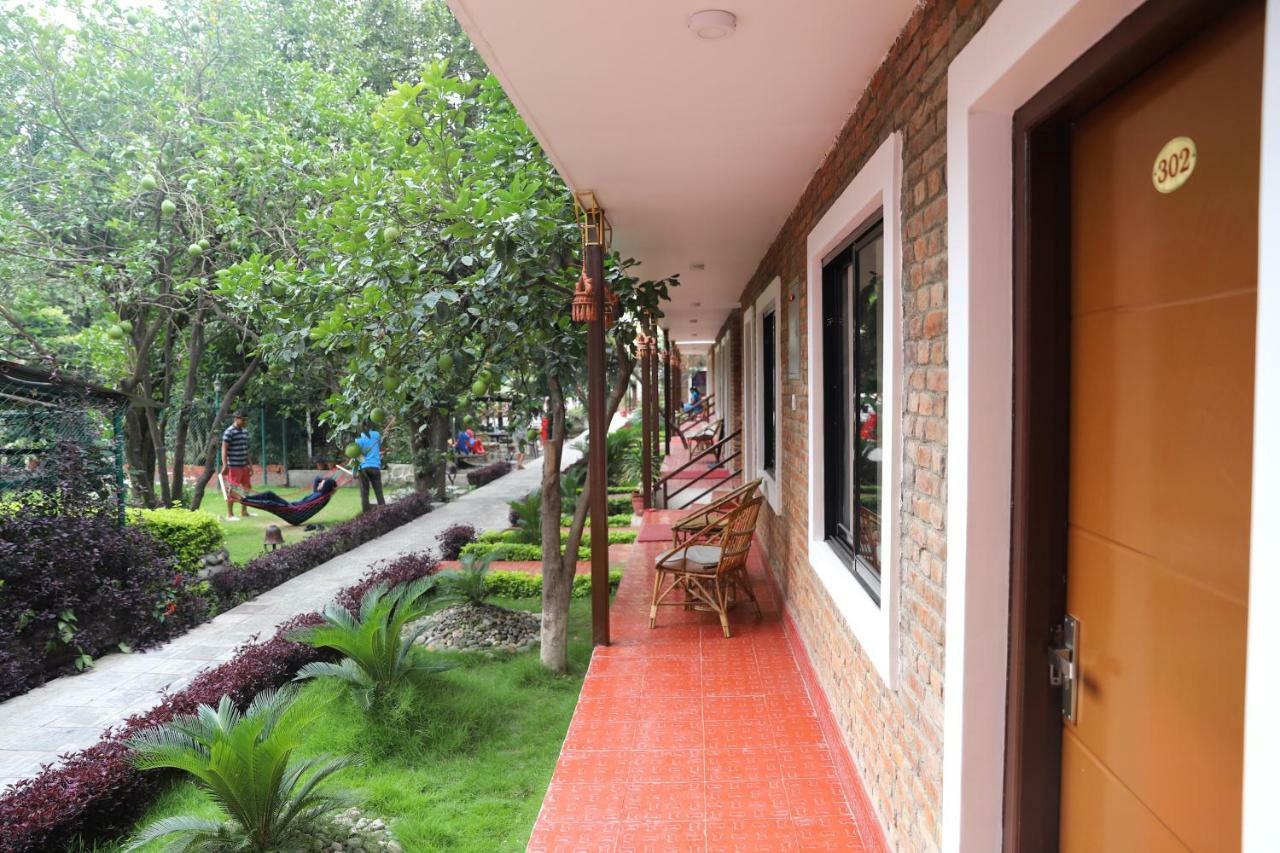 Nepal Cottage Resort Катманду Екстериор снимка